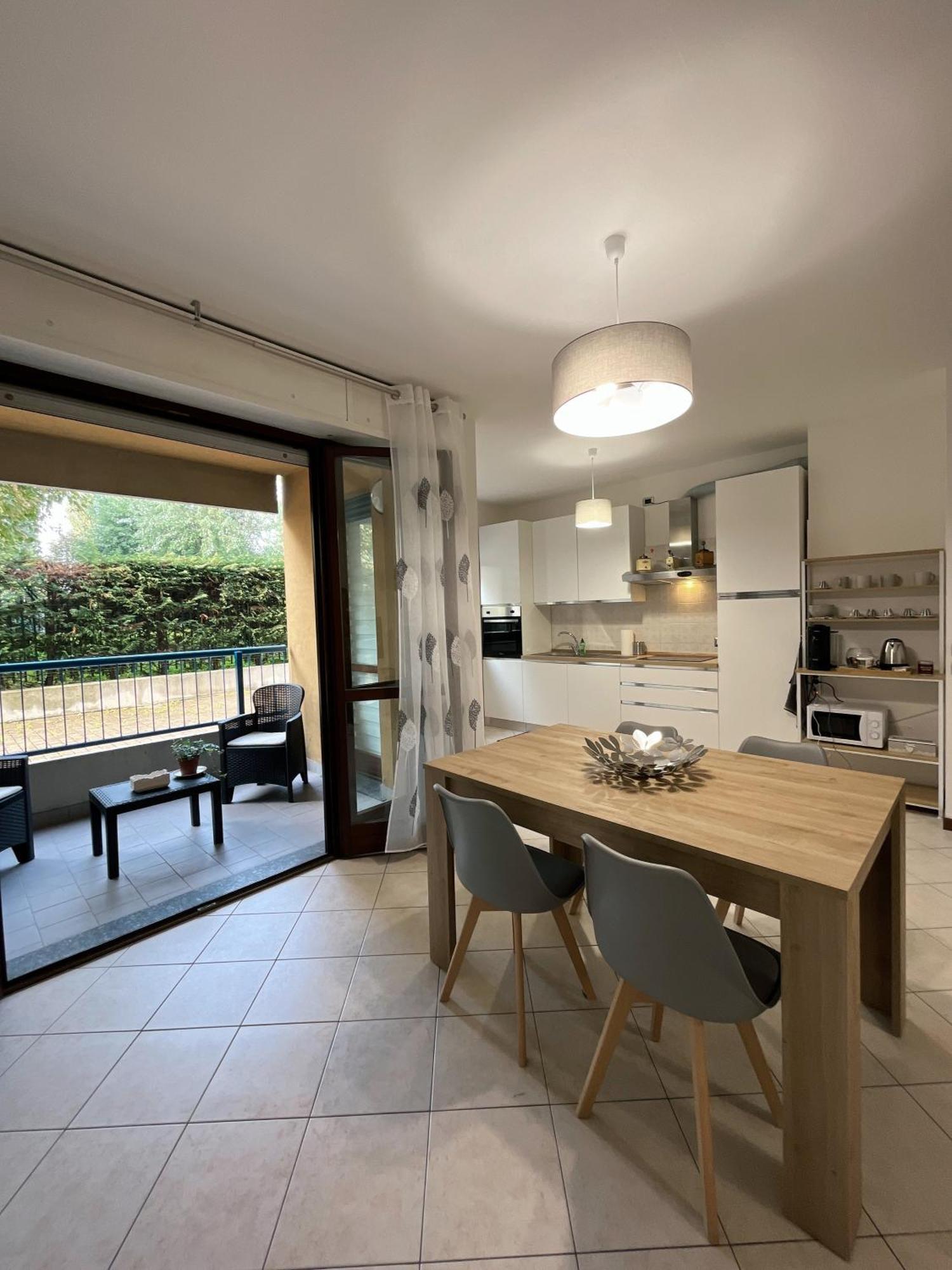Appartamento Elegante Casa -Rho Fiera Vanzago Esterno foto